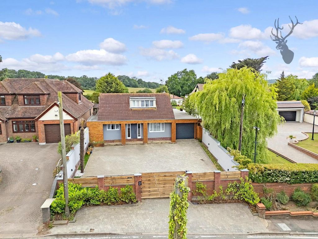 Property photo 1 of 31
