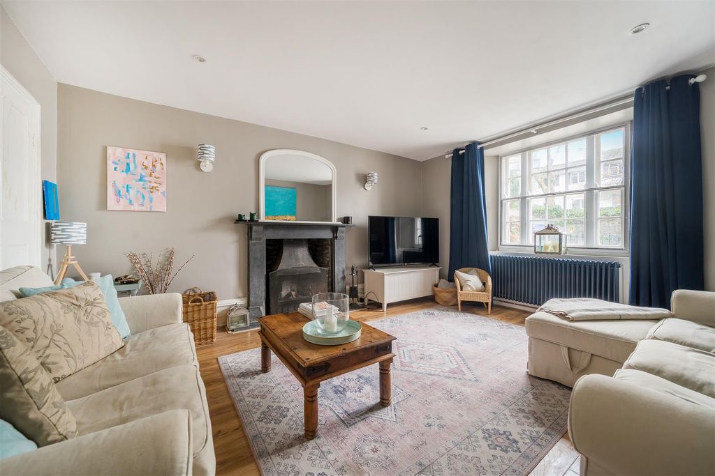 Property photo 3 of 24 1401775-12-6970d496926d5-Arw.Jpg