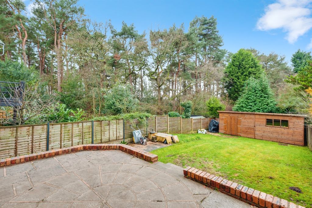 Property photo 2 of 18