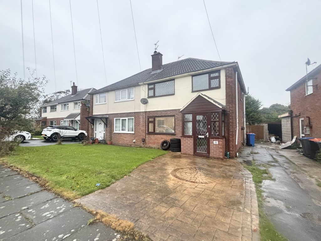 Property photo 1 of 18