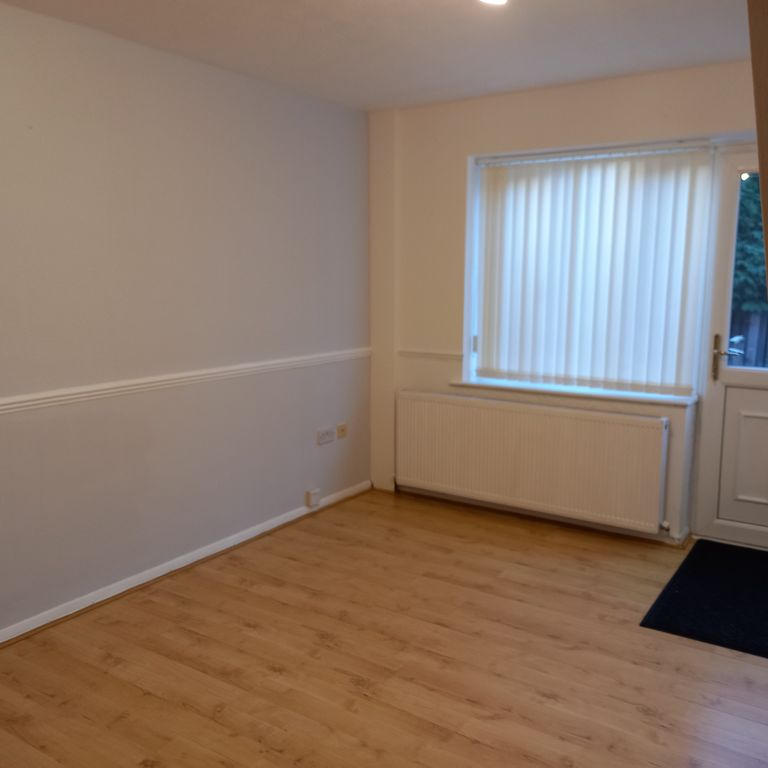 Property photo 3 of 24