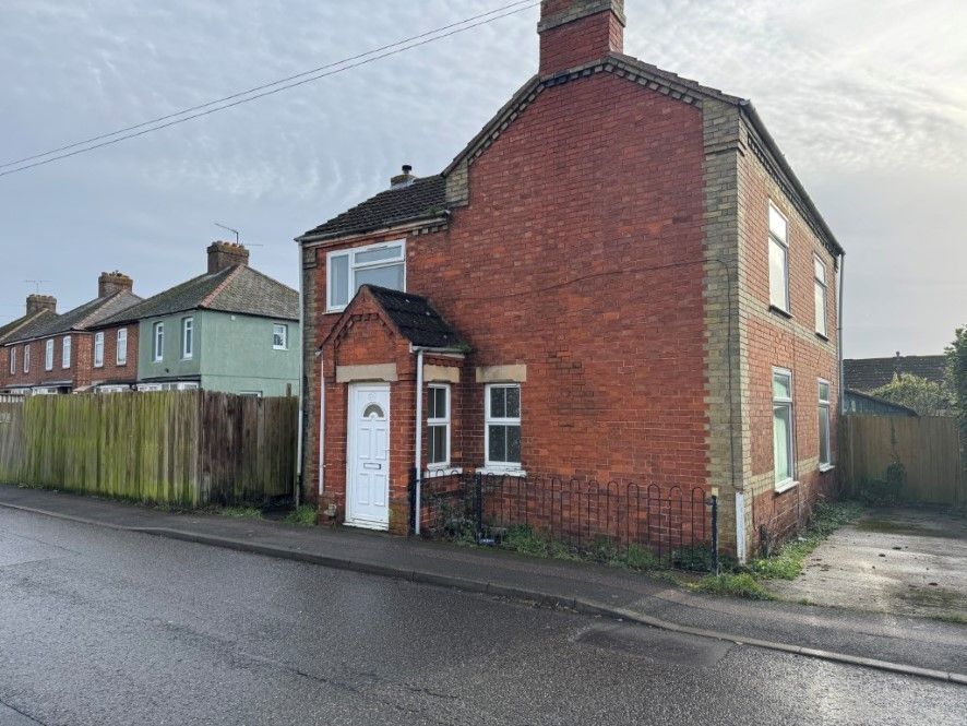 Property photo 2 of 10