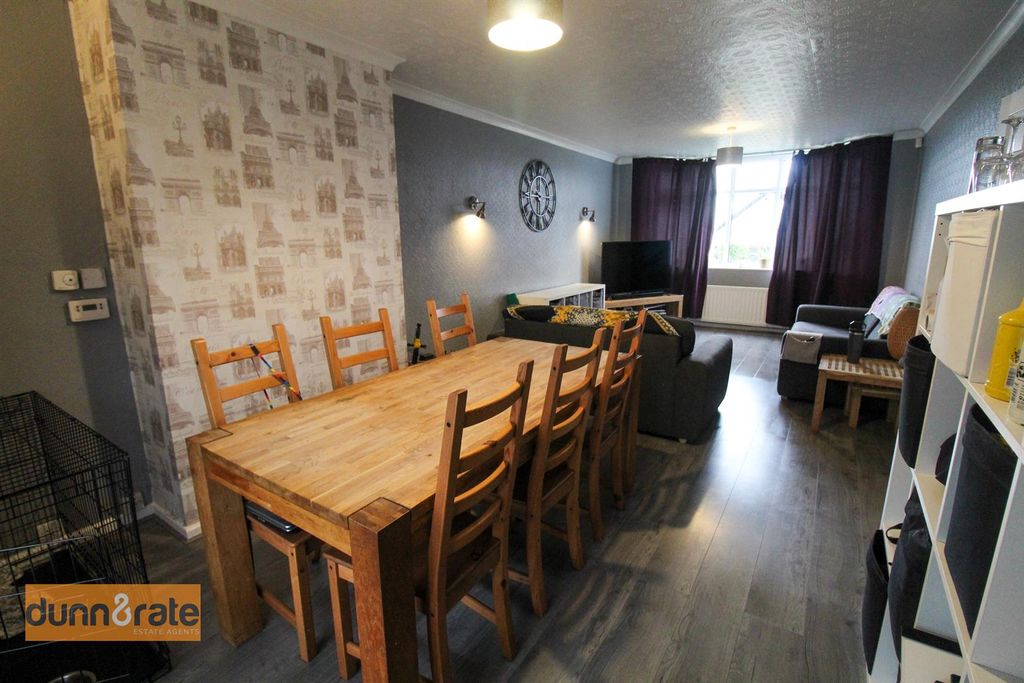 Property photo 3 of 20 Img_9787.Jpg