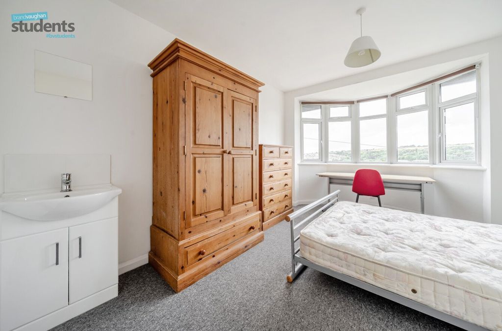 Property photo 1 of 13 Picture No. 25