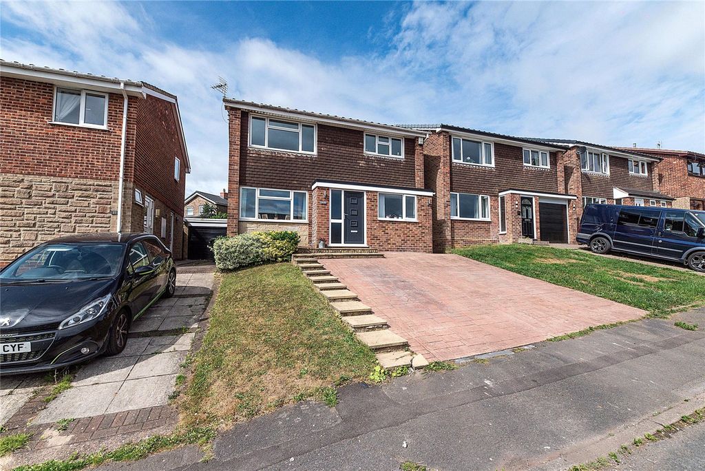 Property photo 1 of 39 Picture No. 07