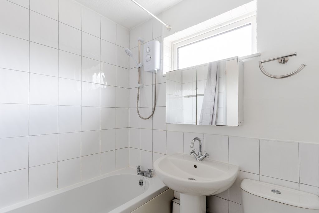 Additional image 7 of 1 bed maisonette for saleComb Paddock, Westbury-On-Trym, Bristol BS9