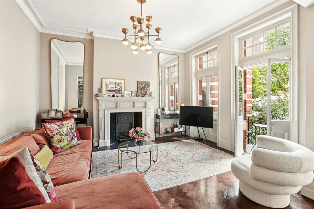 Property photo 1 of 20 Reception Room