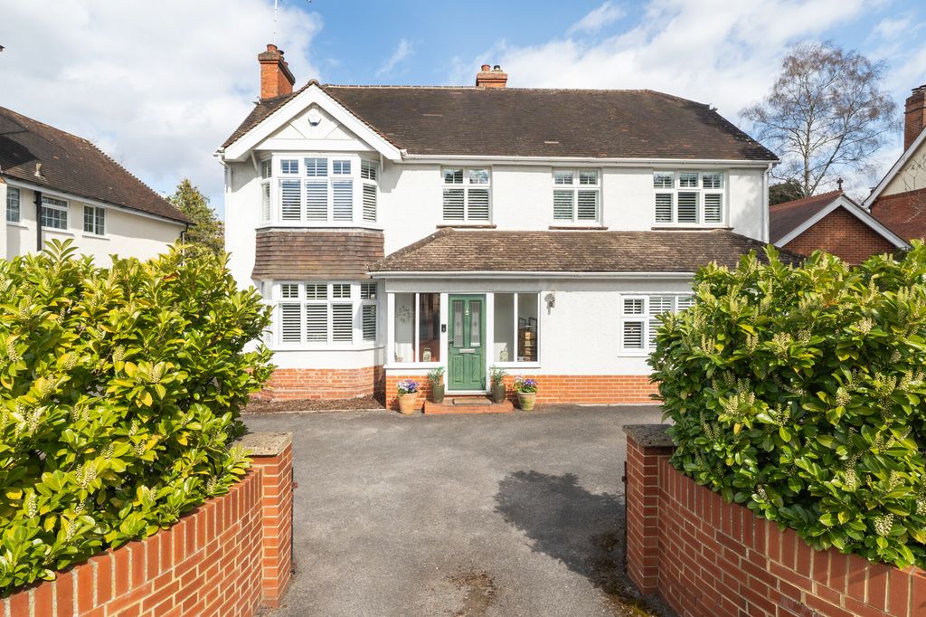 Property photo 1 of 16