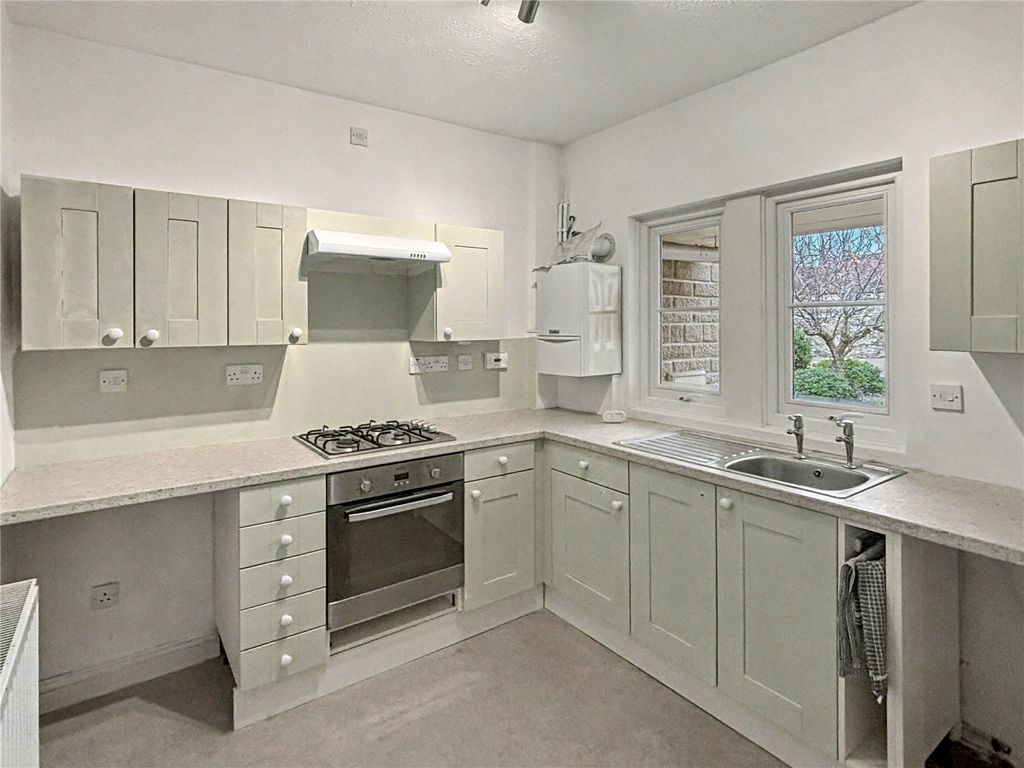 Property photo 2 of 9 Picture No. 20