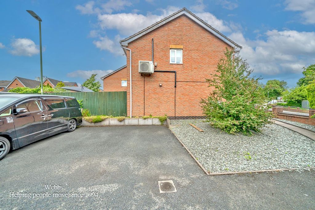 Property photo 2 of 24 Webbs-26.Jpg