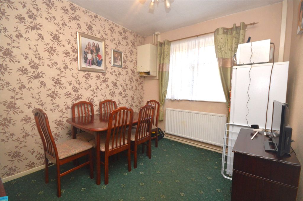 Property photo 3 of 12 Picture No. 06