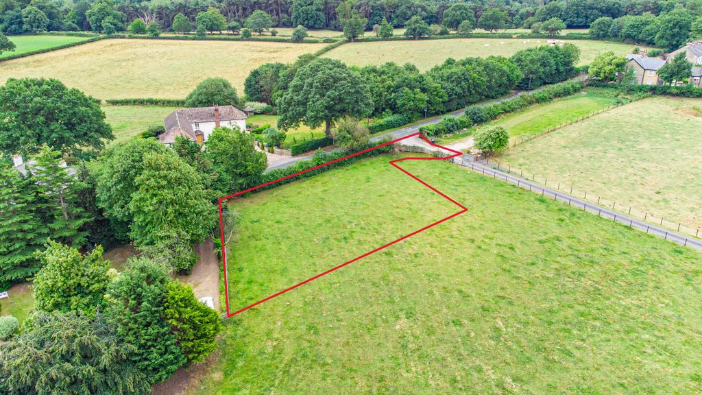 Property photo 3 of 7 Redlineimage2