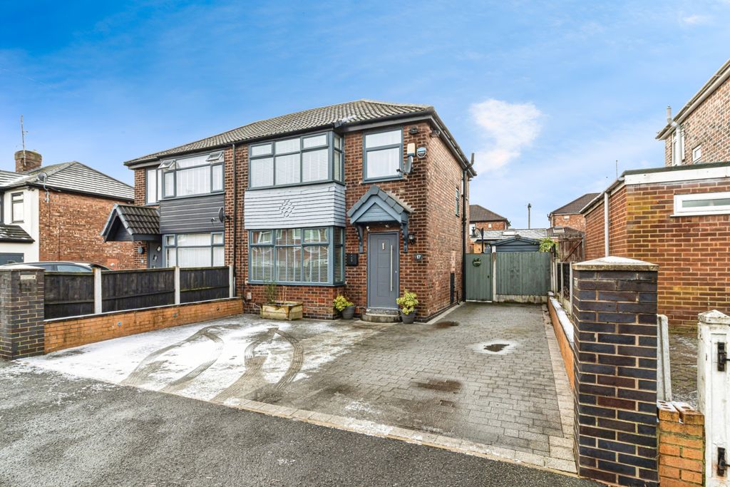 Property photo 2 of 15 Front