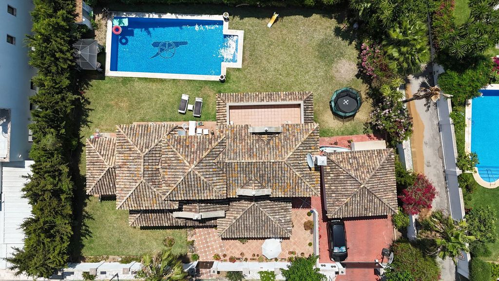 Property photo 3 of 71