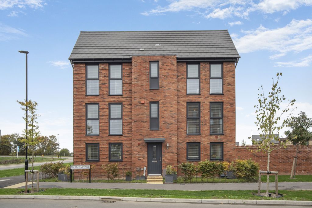 Property photo 1 of 20