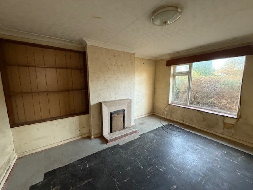 Property photo 3 of 8