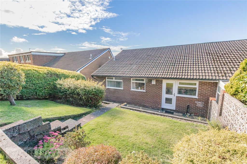 Property photo 3 of 21 Back Garden