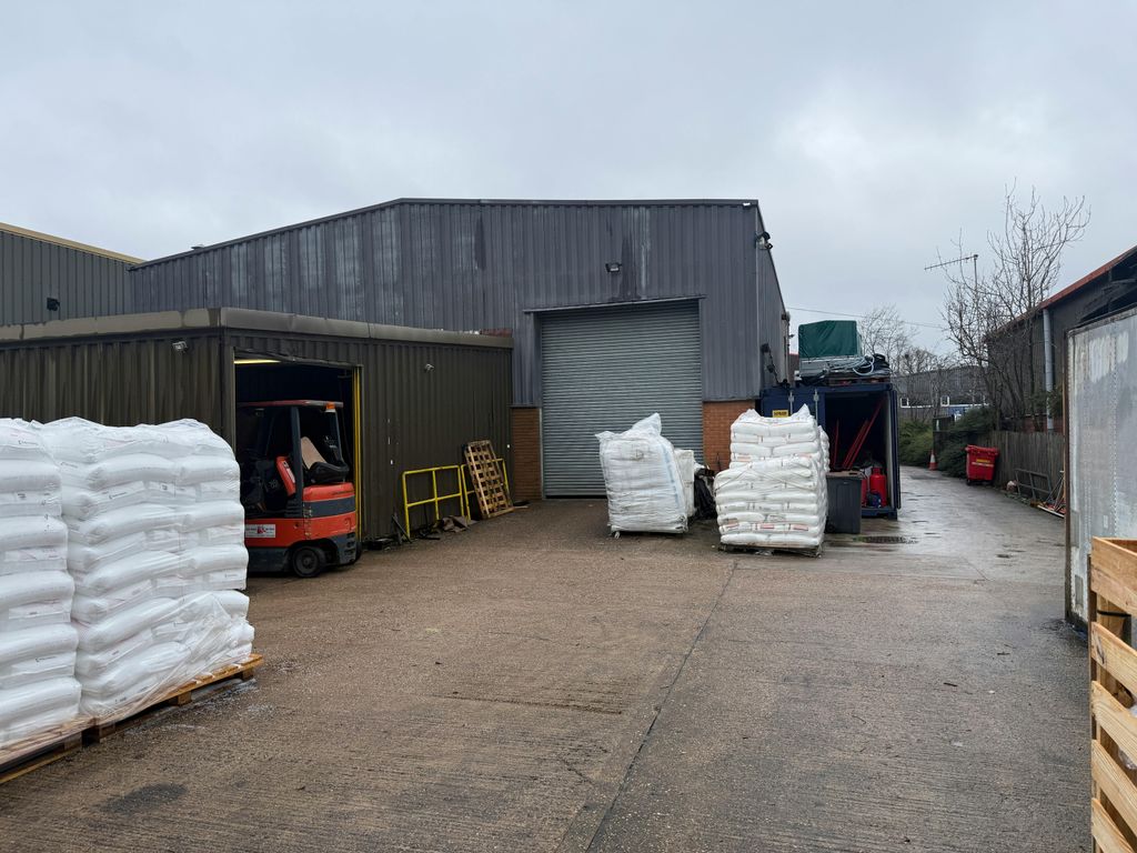 Property photo 2 of 7 Img_4919.Jpg