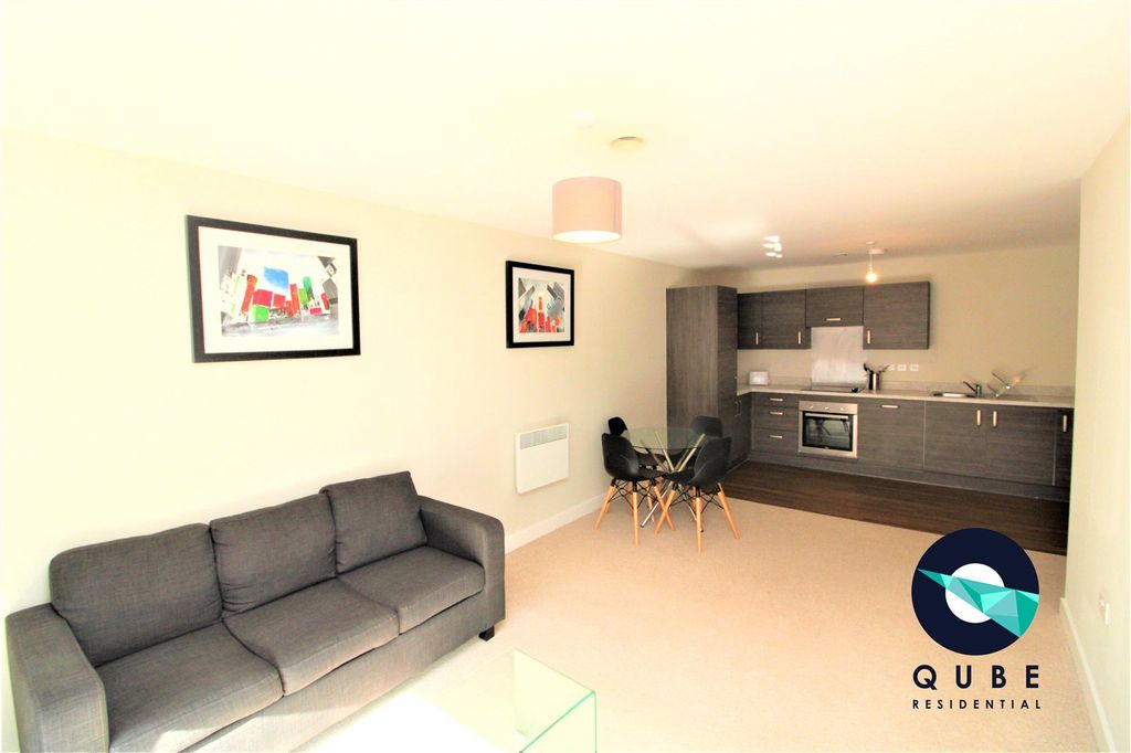 Property photo 3 of 12 Picture No. 30