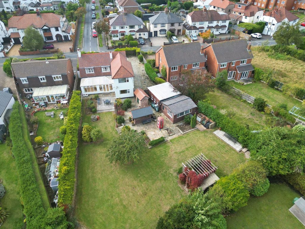 Property photo 3 of 38 Photo 2