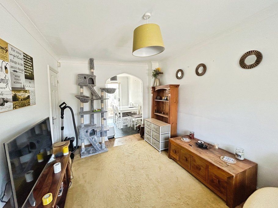 Property photo 3 of 13