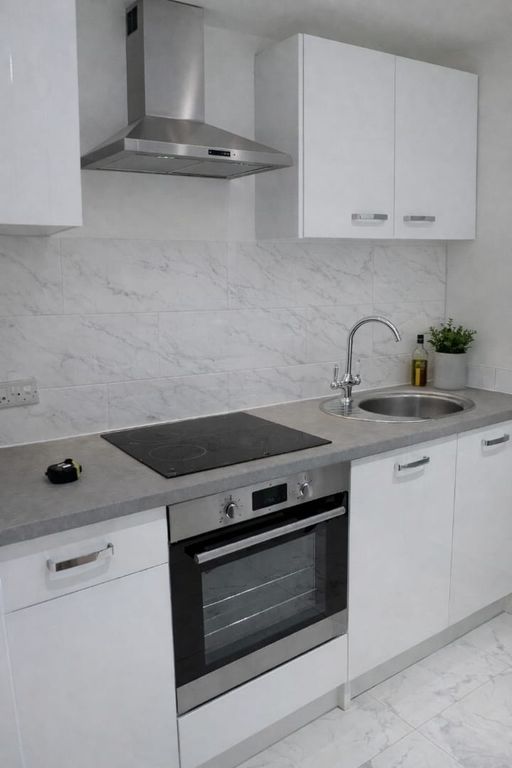 Property photo 1 of 3