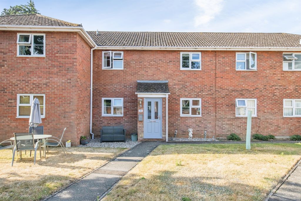 Property photo 1 of 15