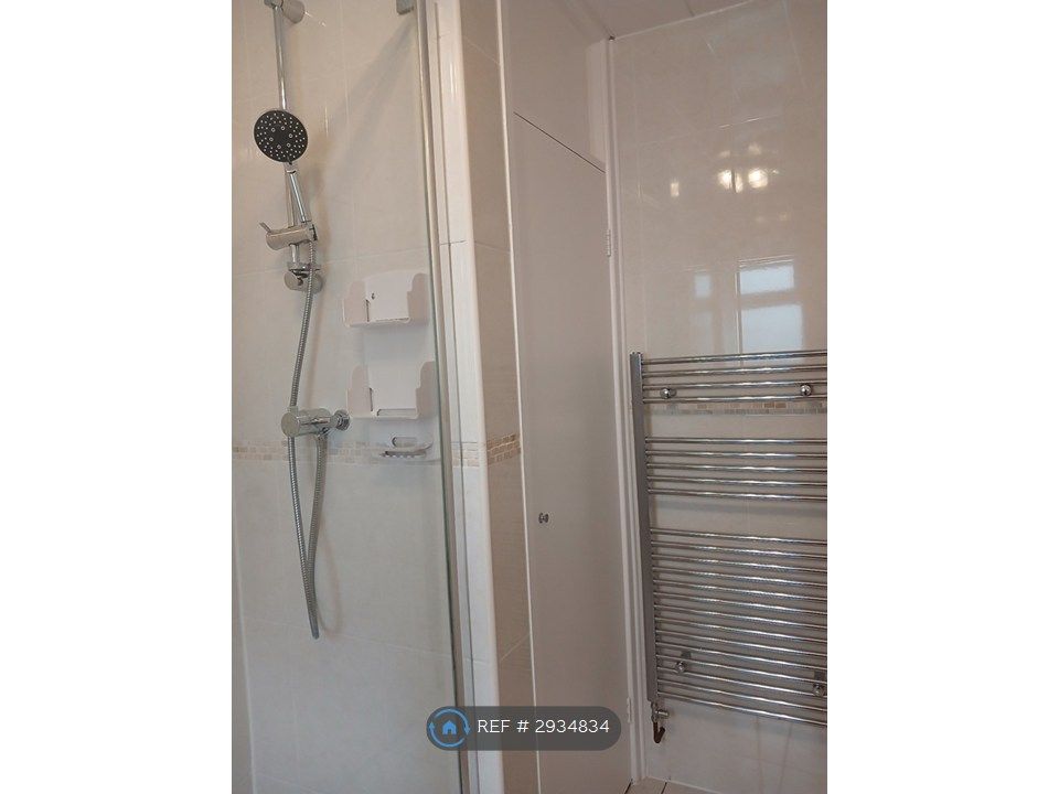 Property photo 3 of 26