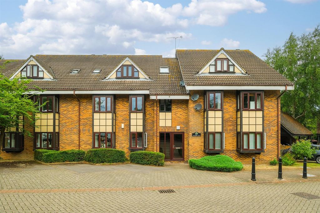 Property photo 1 of 16 1