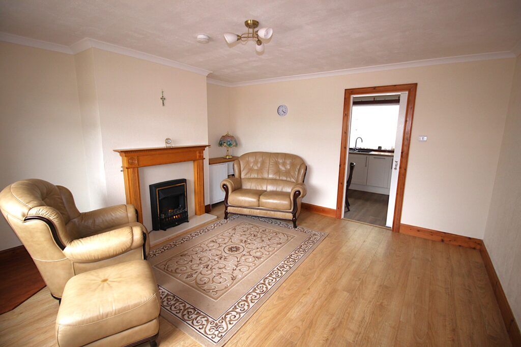 Property photo 3 of 22