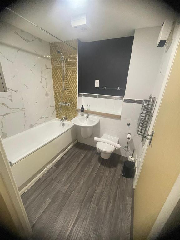 Property photo 3 of 19 Img-20240919-Wa0084.Jpg