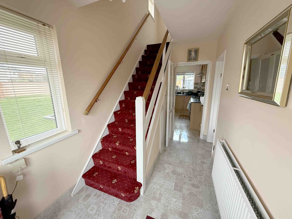 Property photo 2 of 15 Gallery