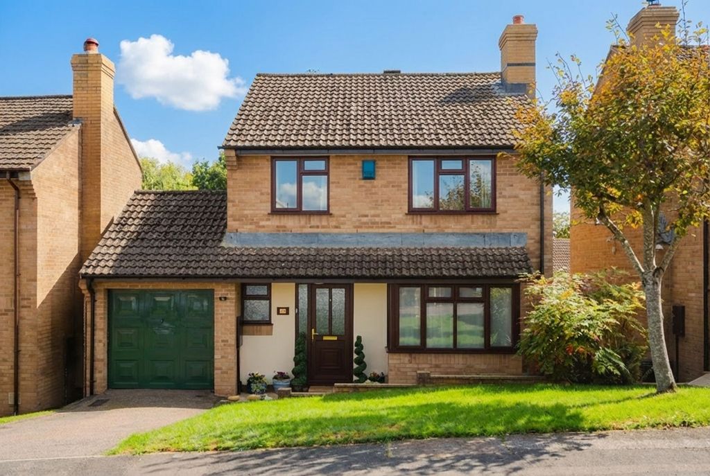 Property photo 1 of 18