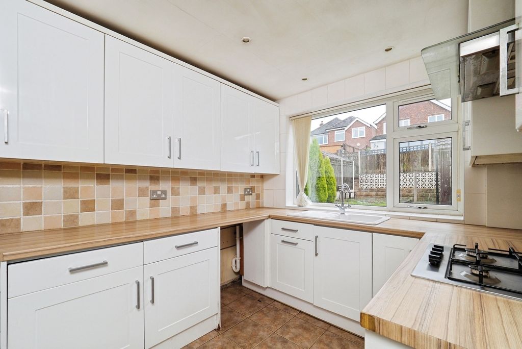 Property photo 2 of 16 Pbox-Img.Jpg