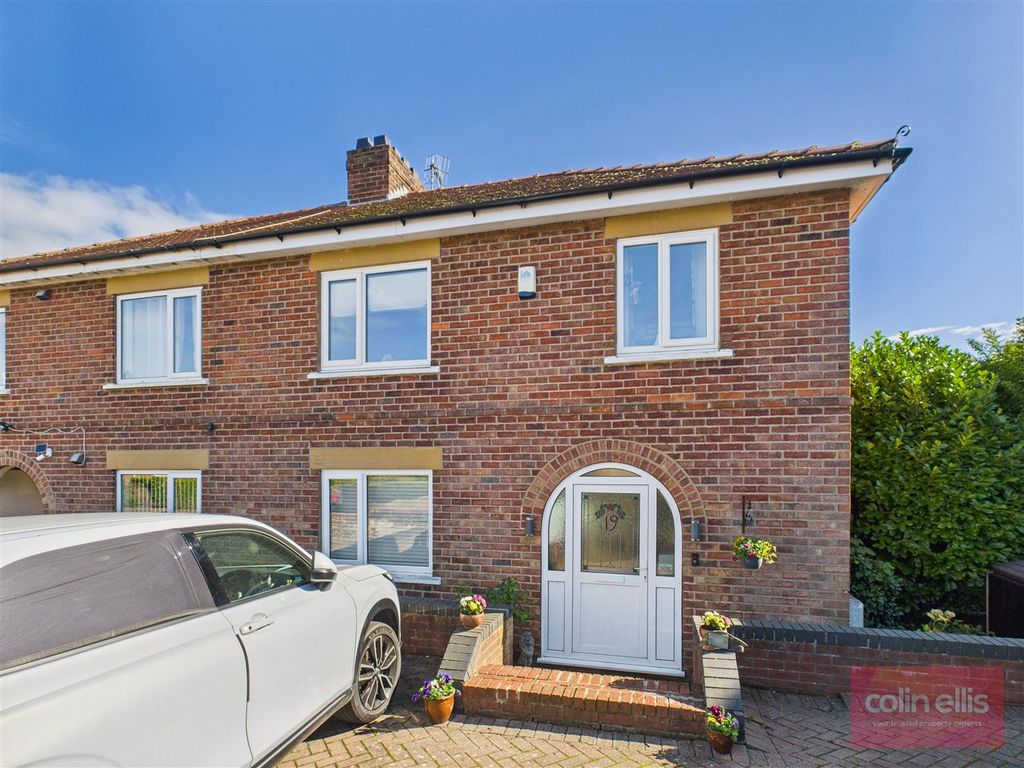 Property photo 1 of 28 Cam05075G0-Pr0214-Still020.Jpg