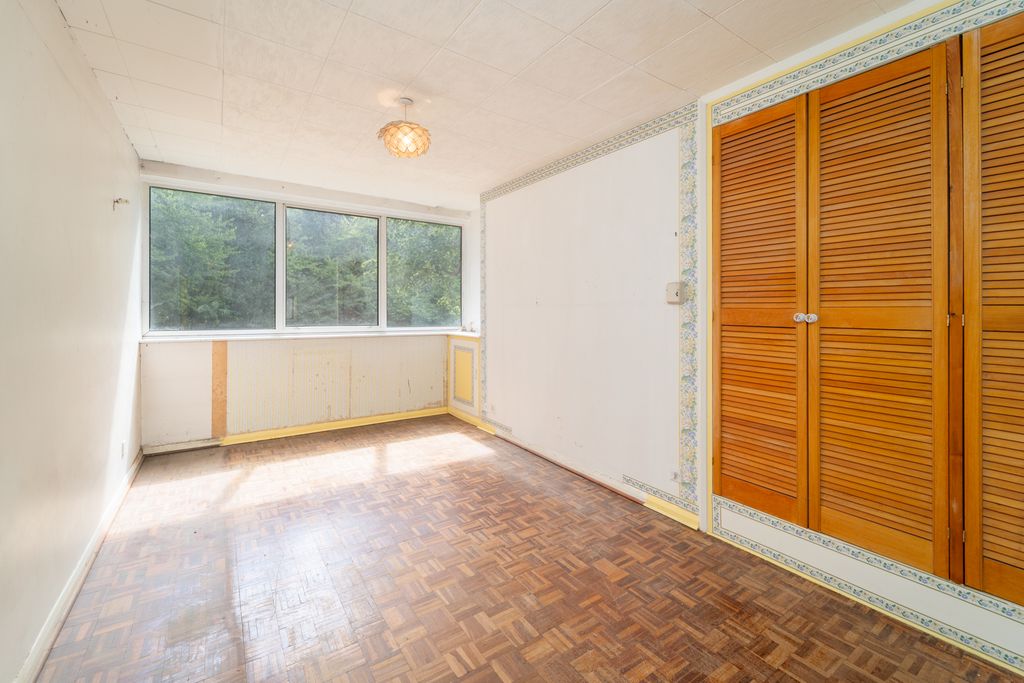 Property photo 2 of 12 Ndb01757-Edit