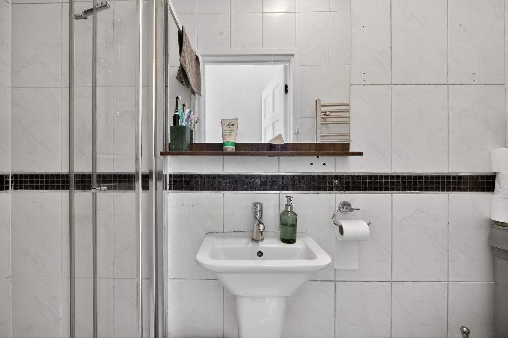 Property photo 3 of 20