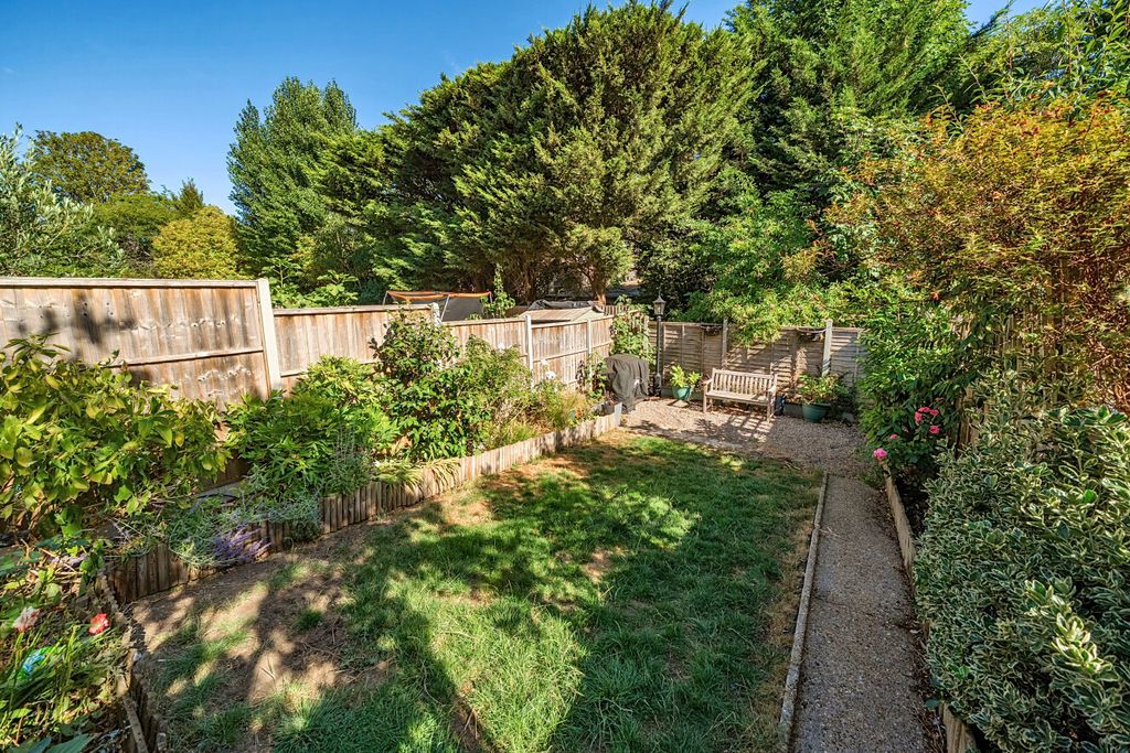 Property photo 3 of 12 4-6A7c90Be317B0-1...