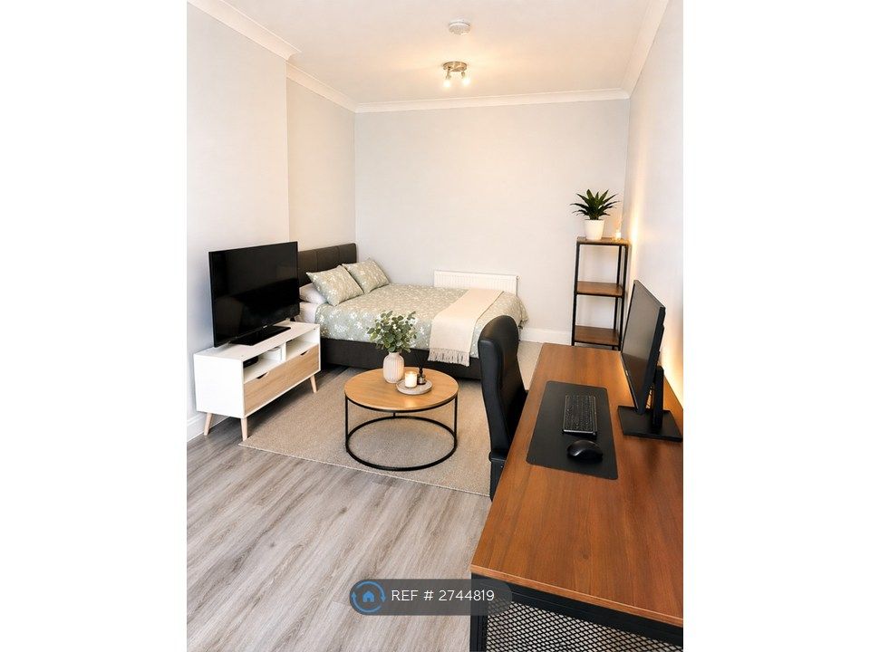 Property photo 2 of 4