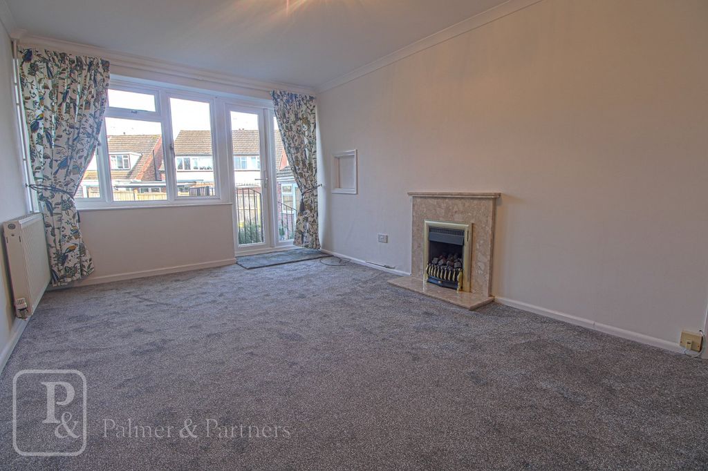Property photo 2 of 9 Picture No. 04
