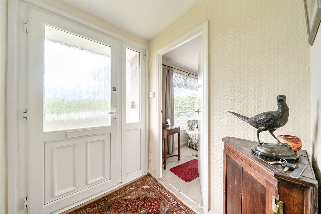 Property photo 3 of 19 Picture No. 01