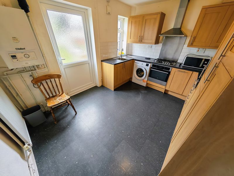 Property photo 2 of 13 Photo 9