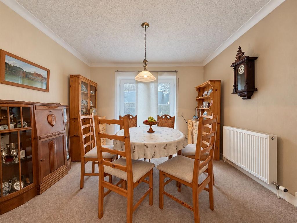 Property photo 3 of 24 2E2A971c-02Ec-456c-888B-42B2A94Cdfb5.Png