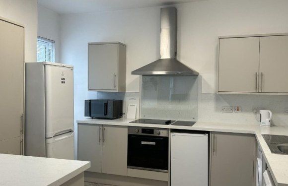 Property photo 2 of 13 9423605.Png