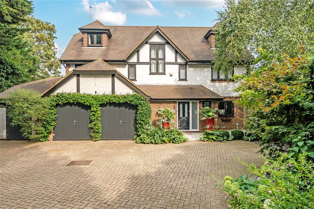 Property photo 1 of 54 Picture No. 49