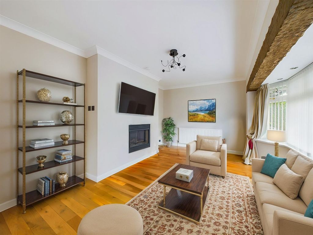 Property photo 2 of 30 Lounge (Virtually Furnished)