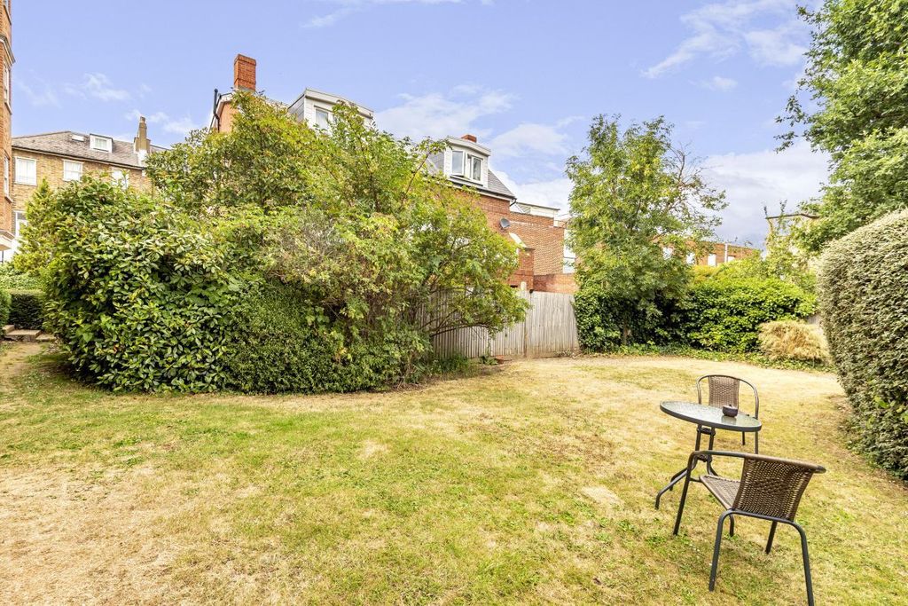 Property photo 2 of 11 Picture 2