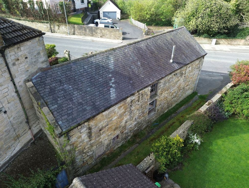 Property photo 2 of 9 Photo 2