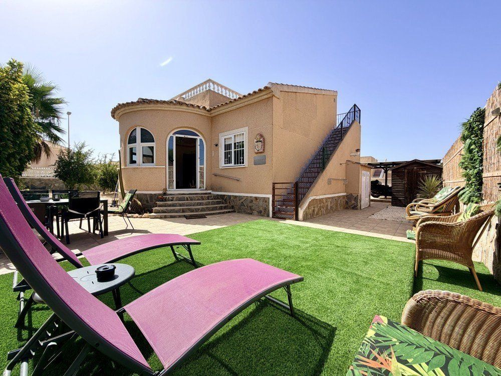 Property photo 1 of 25 Beautifully Maintained Detached Villa In Atalaya, Benijófar, Costa Blanca