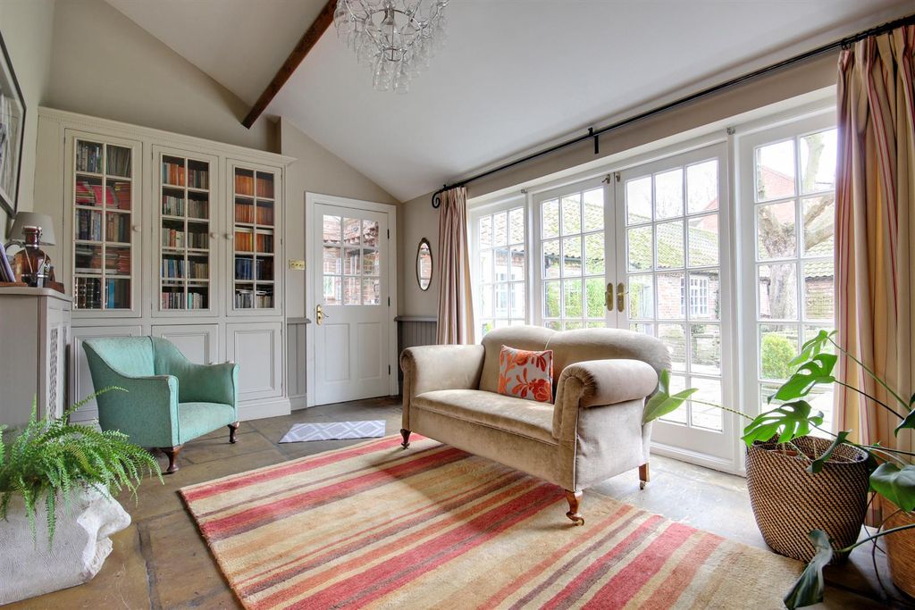 Property photo 3 of 34 Newbegin (5).Jpg